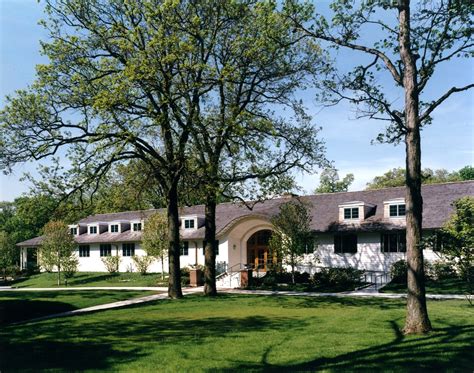 Lake shore country club chicago Glencoe is part of Chicago's North Shore and is located within the New Trier High School District